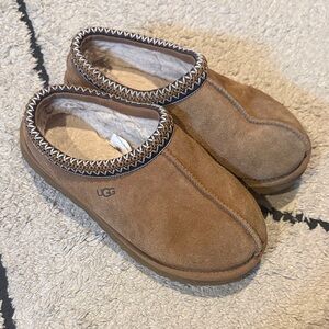 UGG Chestnut Suede Slip-On Clog 8